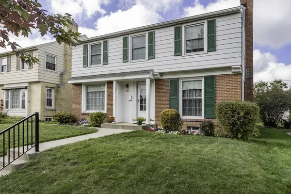 1665 S 52nd St, West Milwaukee, WI 53214