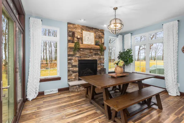 3842 Timber Stone Way, Richfield, WI 53033
