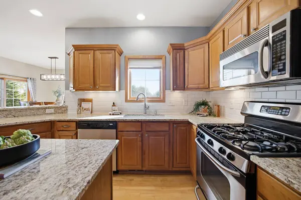 W192N5800 Spencers PASS, Menomonee Falls, WI 53051