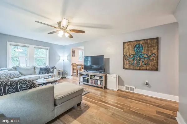 626 JACKSON AVE, Glenside, PA 19038