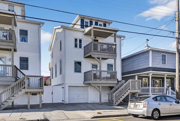 230 W Magnolia Street, Wildwood, NJ 08260-2456