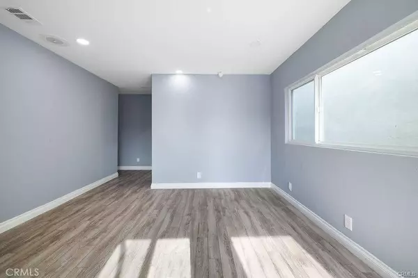 5709 E Beverly BLVD, Los Angeles, CA 90022