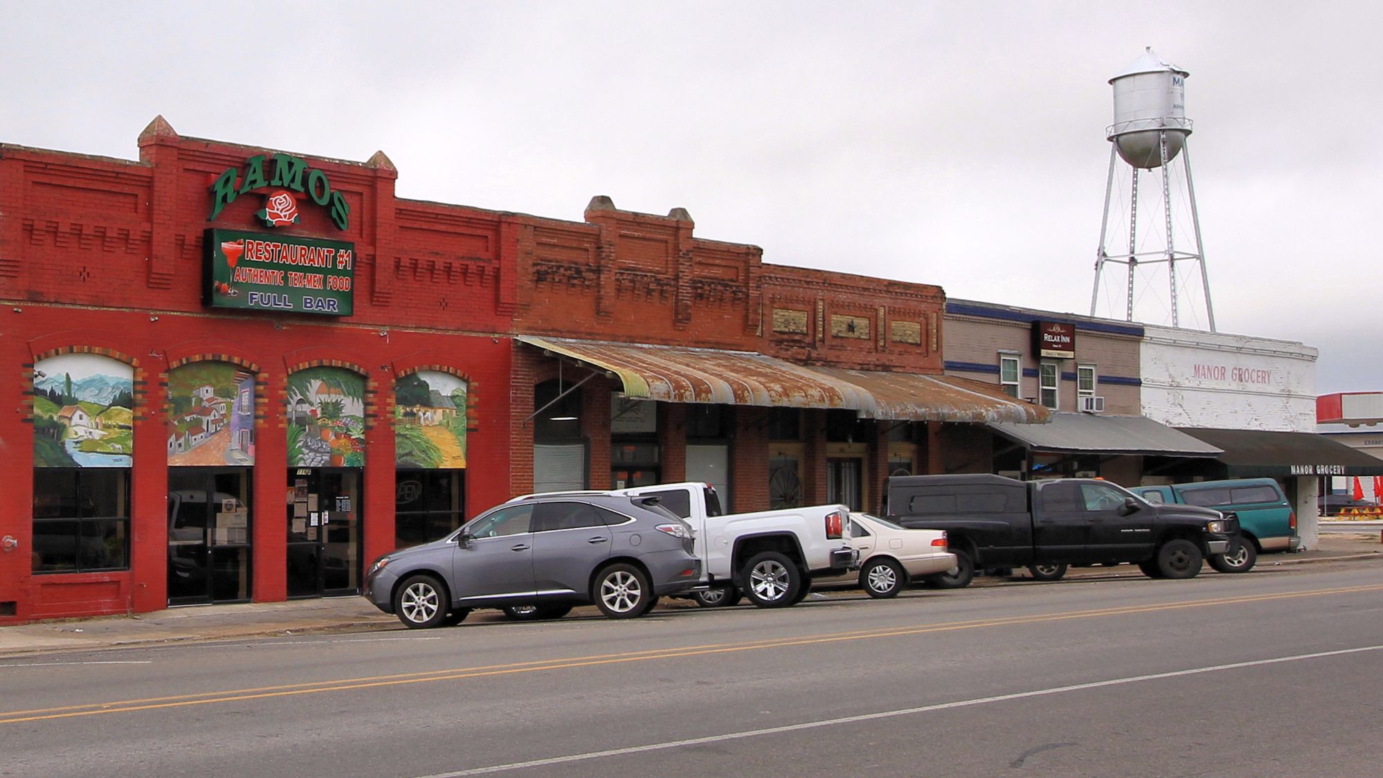 Old_Commercial_Buildings_Downtown_Manor_Texas_2022