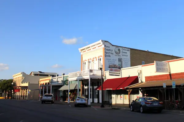BastropDowntown1