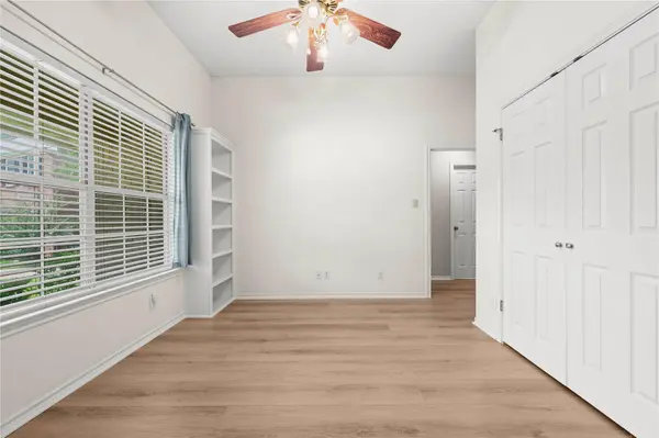 105 Oakmont CT, Georgetown, TX 78628