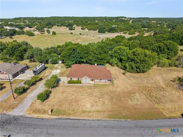 825 County Road 3350, Kempner, TX 76539