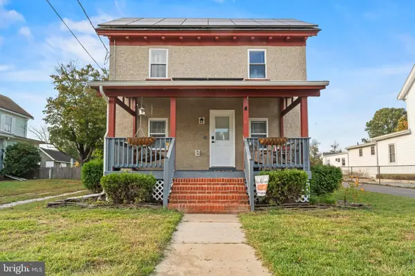 219 BROAD ST, Elmer, NJ 08318