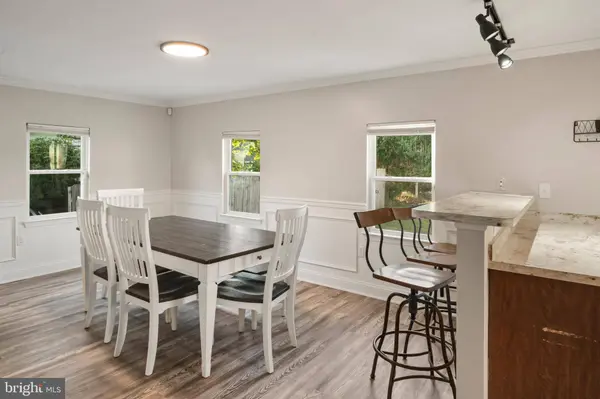 219 BROAD ST, Elmer, NJ 08318