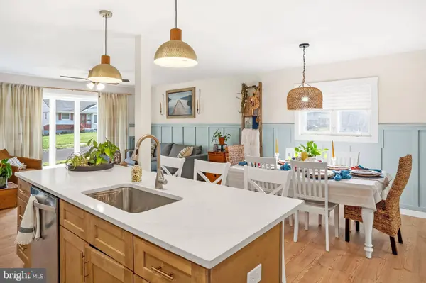 693 THORNY LN, Glendora, NJ 08029