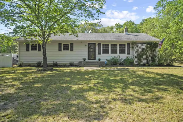 974 11th Ave, Estell Manor, NJ 08330
