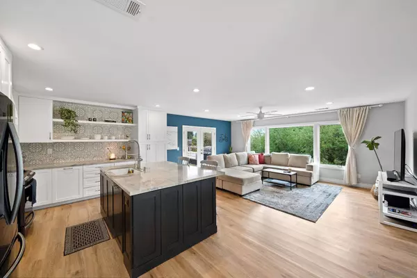 3457 Nutmeg St, San Diego, CA 92104