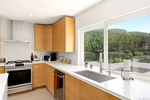 1651 Mapleleaf, Encinitas, CA 92024