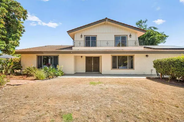 326 Sunrise Circle, Vista, CA 92084