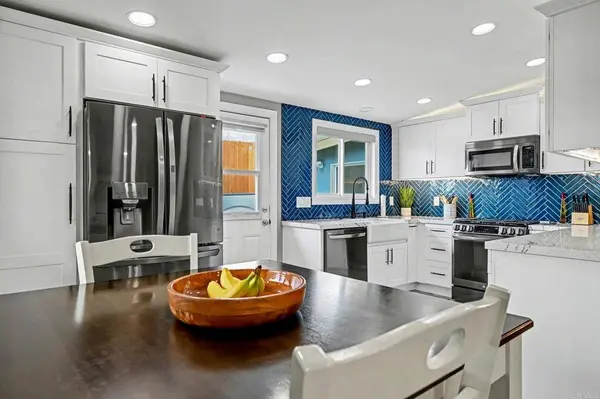 2820 Macdonald St, Oceanside, CA 92054