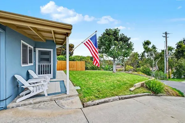 2820 Macdonald St, Oceanside, CA 92054