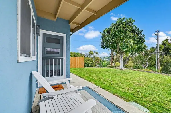 2820 Macdonald St, Oceanside, CA 92054