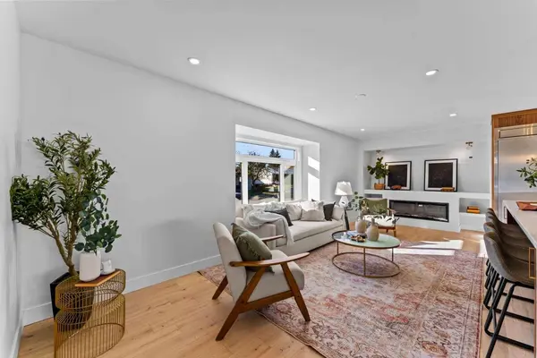 1275 Lake Sundance CRES SE, Calgary, AB T2J 2S7