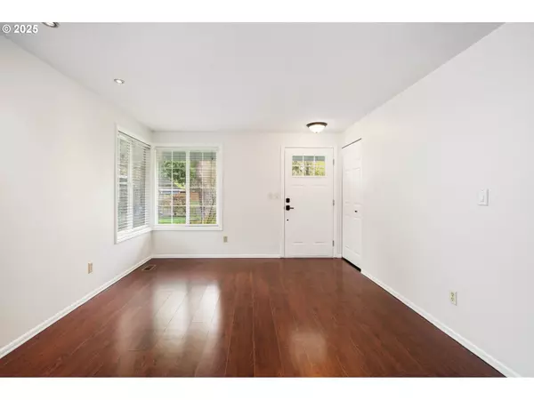 10031 SW 50TH AVE, Portland, OR 97219