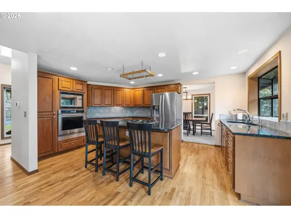 13825 SW WEIR RD, Beaverton, OR 97008