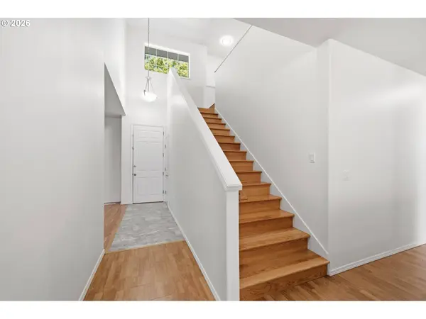 5311 NW SKYCREST PKWY, Portland, OR 97229
