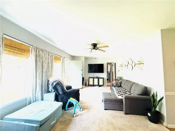 1603 Chandler ST, Danville, IL 61832