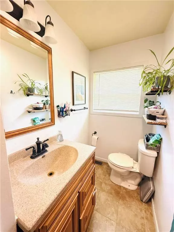 1603 Chandler ST, Danville, IL 61832