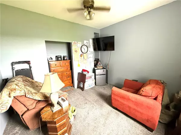 1953 E 4200 North RD, Rankin, IL 60960