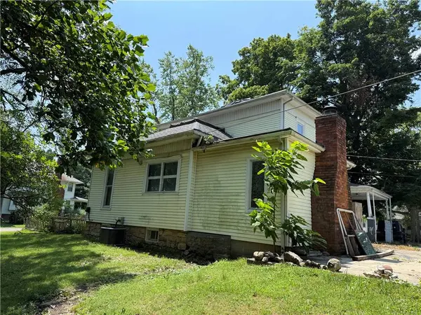 302 Maple ST, Rossville, IL 60963