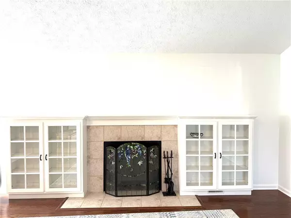 904 Lockhart ST, Hoopeston, IL 60942