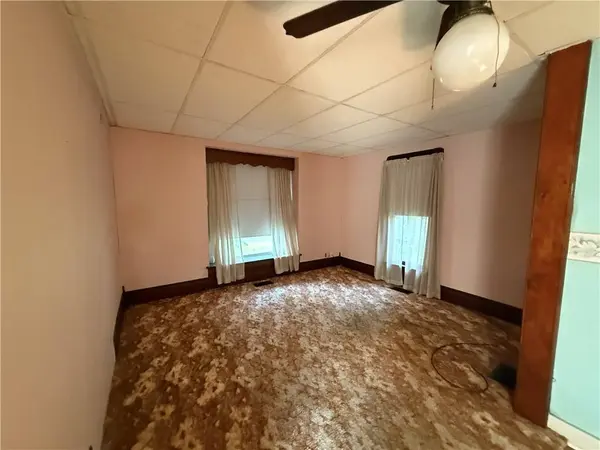 114 Henderson ST, Hoopeston, IL 60942