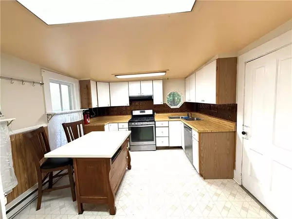 203 Gilbert ST, Rossville, IL 60963