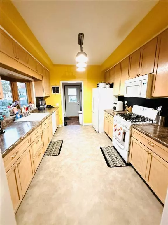 809 W Penn ST, Hoopeston, IL 60942