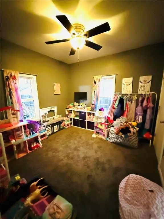 809 W Penn ST, Hoopeston, IL 60942