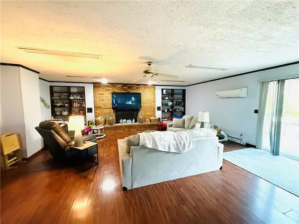 816 E Elm ST, Hoopeston, IL 60942