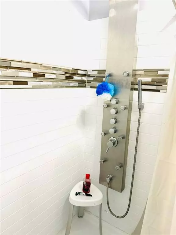 816 E Elm ST, Hoopeston, IL 60942