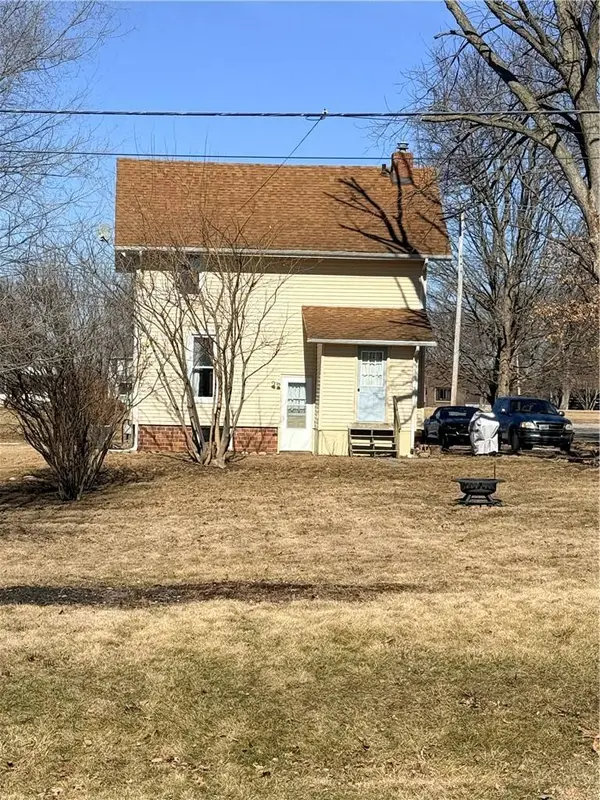 615 E Seminary AVE, Hoopeston, IL 60942