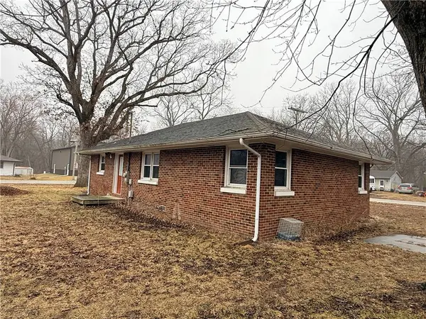 308 Half ST, Woodland, IL 60974