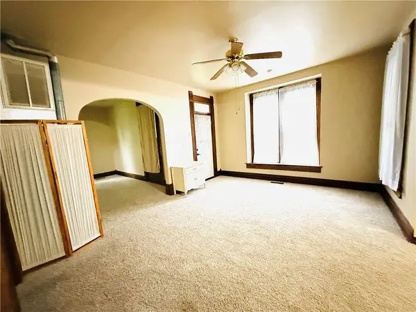 717 E Main ST, Hoopeston, IL 60942