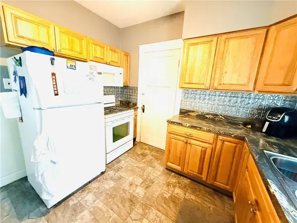 810 E Lincoln ST, Hoopeston, IL 60942