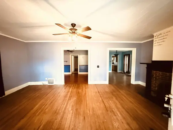 104 Gilbert ST, Rossville, IL 60963