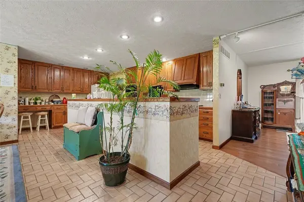12509 E 3900 North RD, Hoopeston, IL 60942