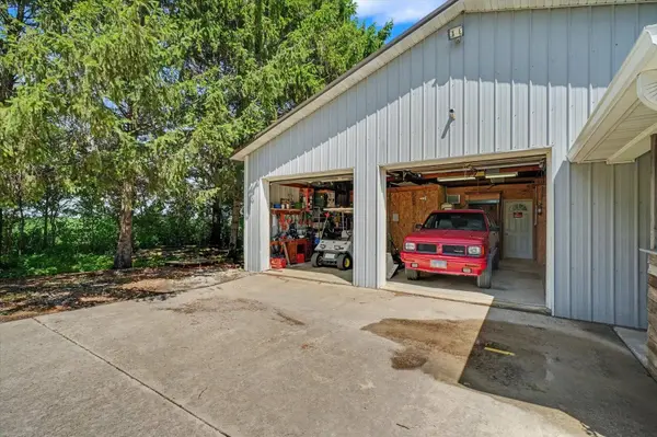 12509 E 3900 North RD, Hoopeston, IL 60942