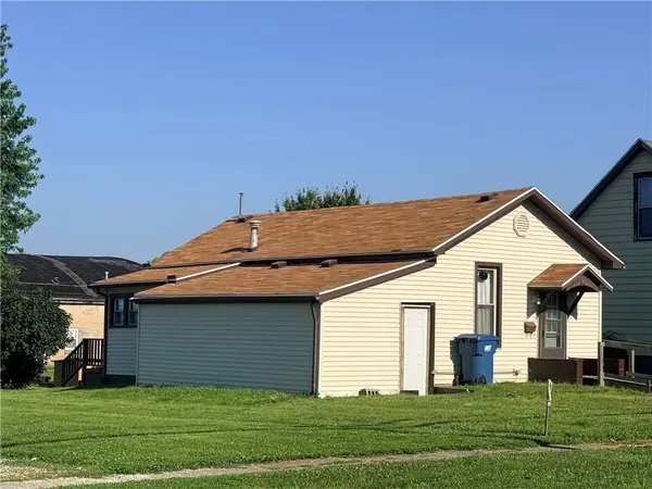 211 3rd ST, Hoopeston, IL 60942