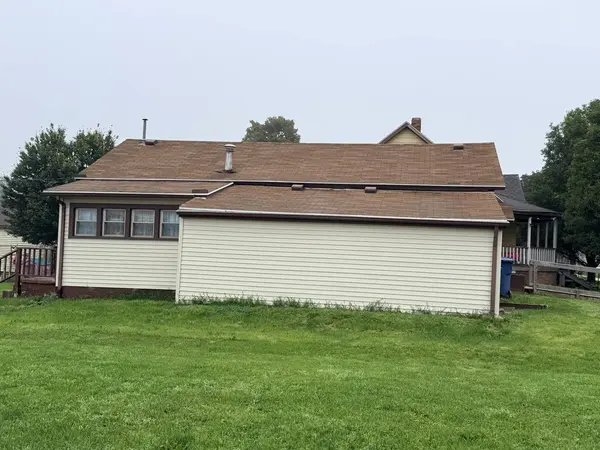 211 N 3rd ST, Hoopeston, IL 60942