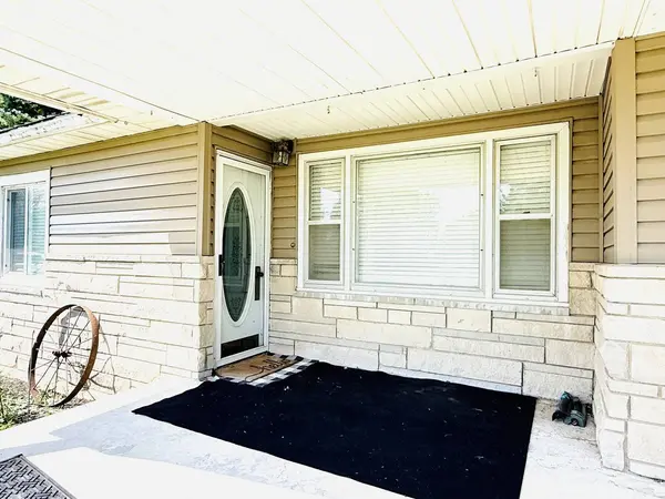 575 E Main ST