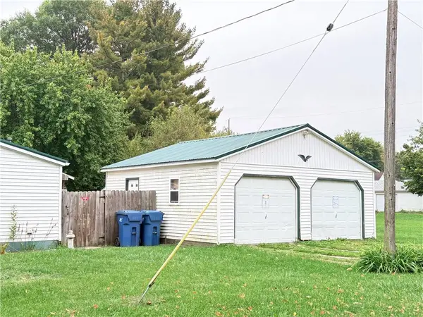 427 W Maple ST, Hoopeston, IL 60942