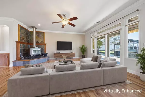 6760 Amber Ridge DR, Anderson, CA 96007