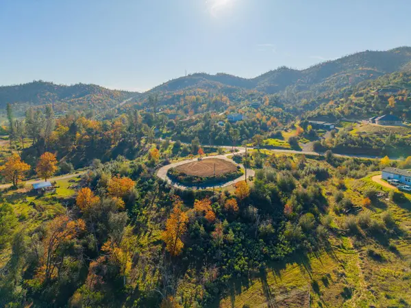 9705 Swasey DR, Redding, CA 96001