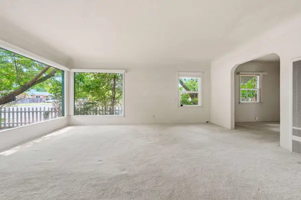 890 Lincoln ST, Redding, CA 96001