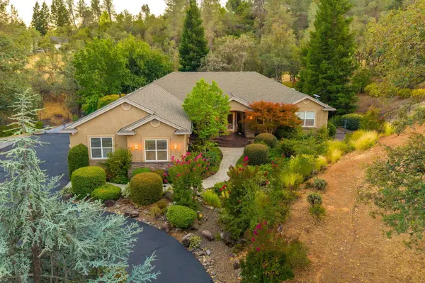 15553 Mountain Shadows DR